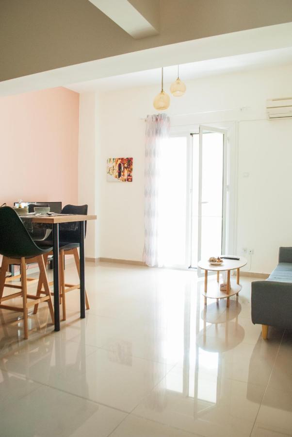 Your Comfy Apartment In Acropolis Area Αθήνα Εξωτερικό φωτογραφία