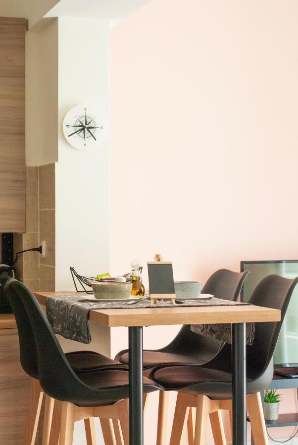 Your Comfy Apartment In Acropolis Area Αθήνα Εξωτερικό φωτογραφία
